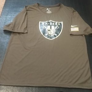 Oakland Raiders Nike Salute to Service T-Shirt XL